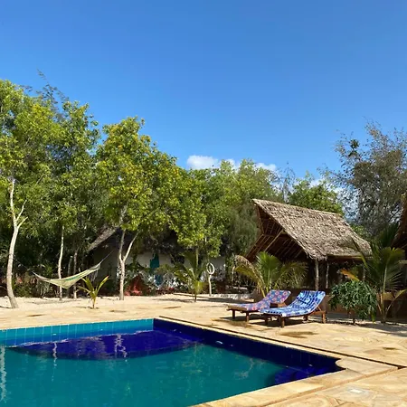 Karibu Maisha Lodge